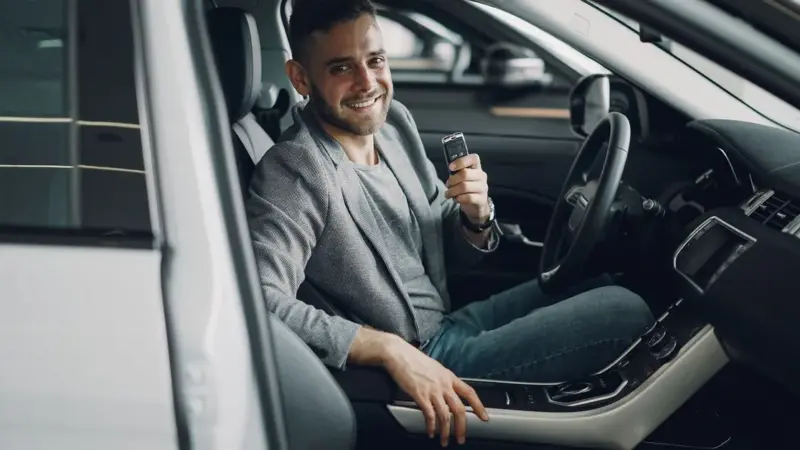 Gli americani vogliono l'auto elettrica ma non la comprano