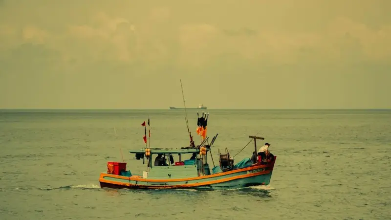 I pescatori-guardiani hanno fermato il saccheggio del mare