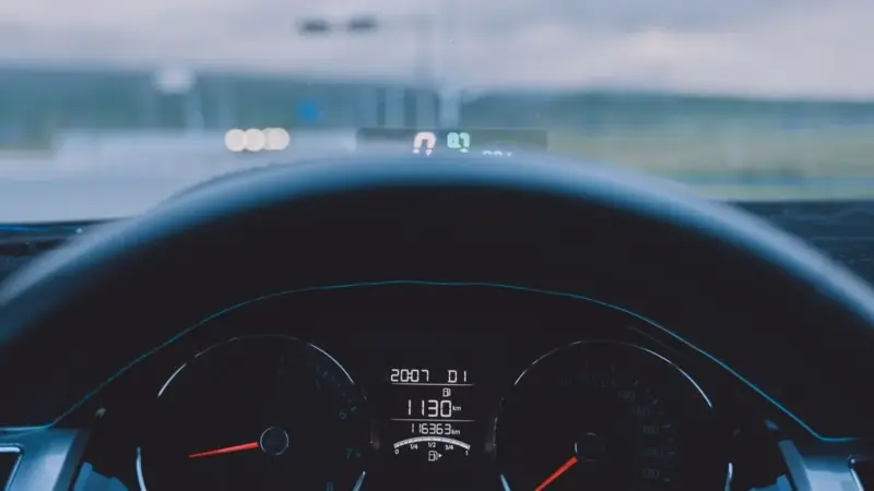 La BMW iX3 ha succhiato 407 kW in autostrada