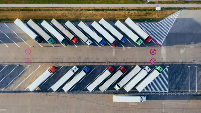 La Cina ha già elettrificato un camion pesante su tre