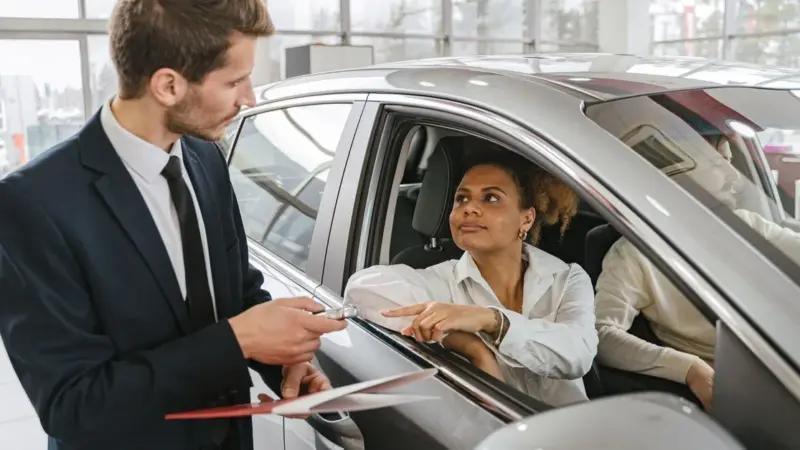 La Francia ha riaperto il leasing per le auto elettriche