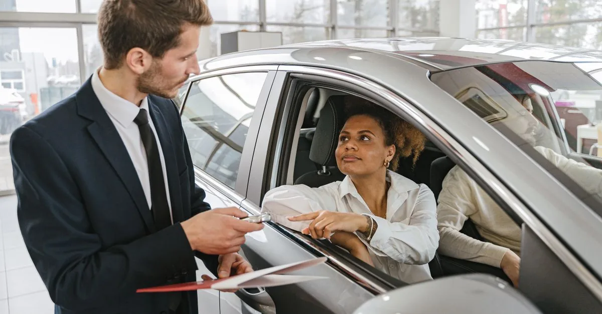 La Francia ha riaperto il leasing per le auto elettriche