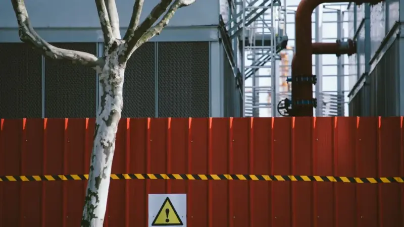 L'analisi europea conta 34 fabbriche di batterie a rischio