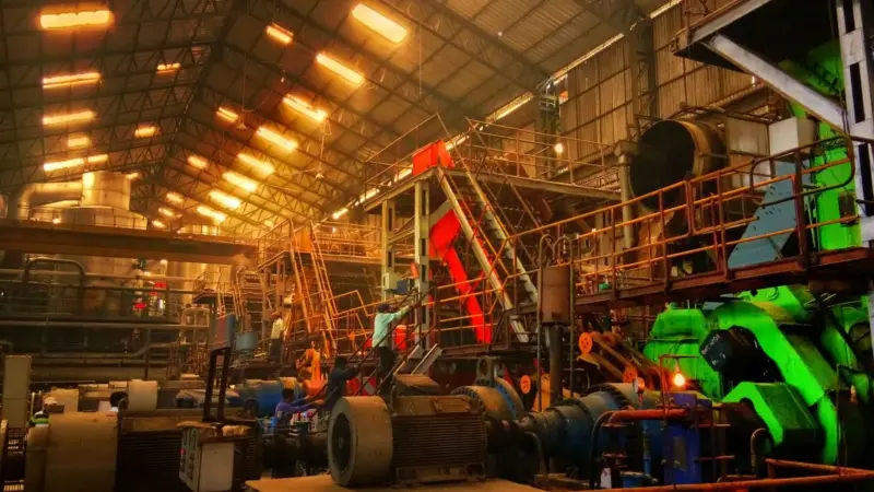 L'India non produce il silicio dei suoi pannelli solari