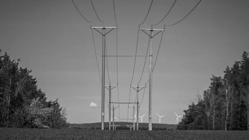 L’Italia ha prodotto più energia pulita ma paga la bolletta più cara