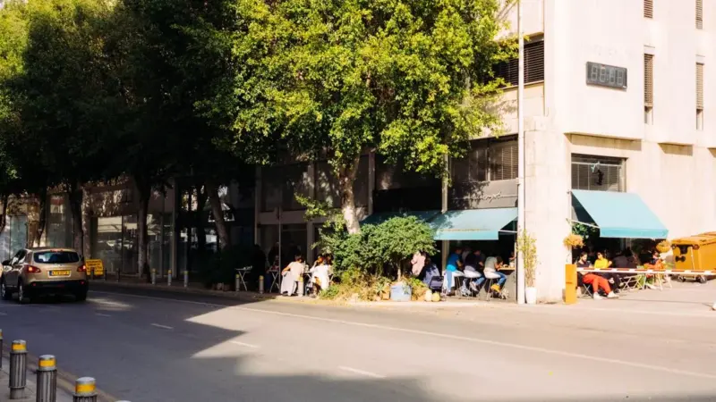 Nelle città italiane l'asfalto supera i 44 gradi