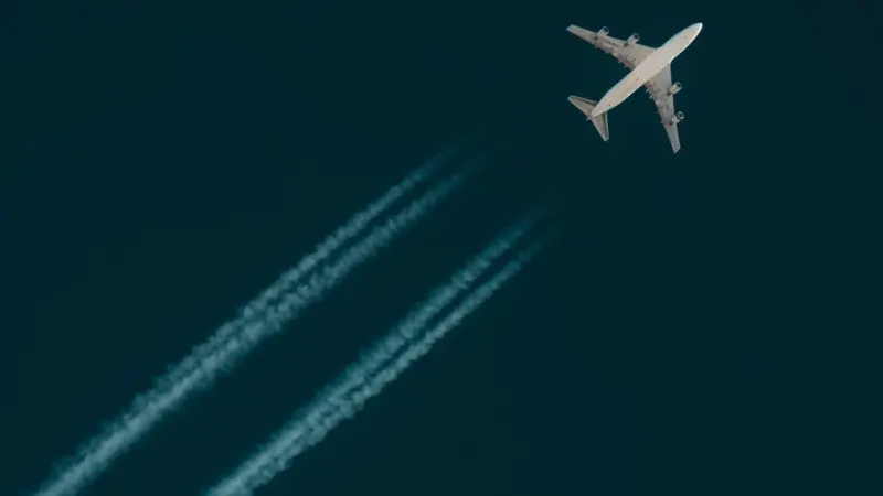 Il rombo dei supersonici è tornato, ma il conto climatico no