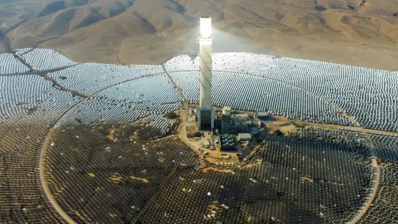 La Cina scommette sul solare che non tramonta