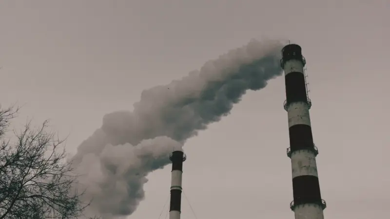 La Commissione ha rallentato la corsa delle quote di CO2