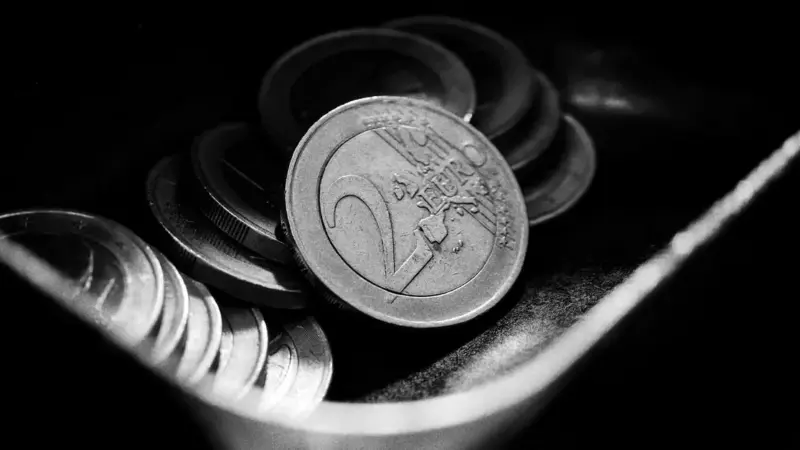 L'Italia ha 43 miliardi per il clima ma preferisce indebitarsi