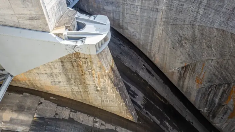 Solo due paesi europei lasciano ibridare le dighe