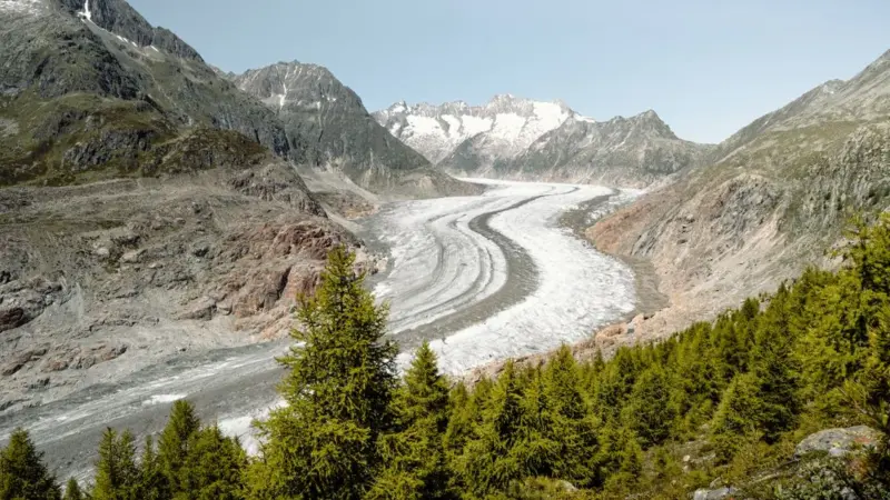 Sulla Marmolada la temperatura è rimasta sopra lo zero per settimane